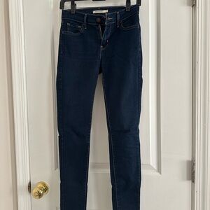 Levi’s 710 Super Skinny Jeans (size 26)